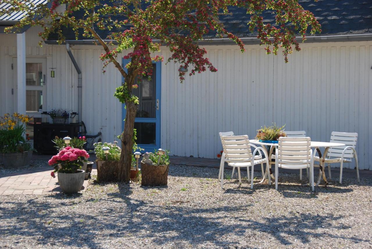 Quistgaarden Bed & Breakfast Spjellerup Exterior foto